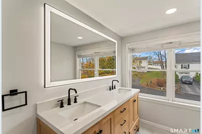 15 Berkshire Drive, Brookfield, CT 06804 - Photo 12