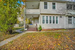 4 Templeton St, Waterbury, CT 06710 - Photo 2