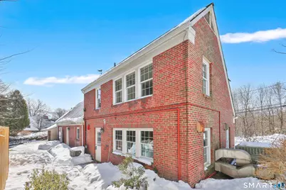 186 Hillside Road, Fairfield, CT 06824 - Photo 4