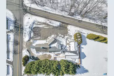 186 Hillside Road, Fairfield, CT 06824 - Photo 32