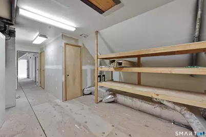 186 Hillside Road, Fairfield, CT 06824 - Photo 22