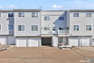 23 Staffordshire Commons Dr, Wallingford, CT 06492 - Photo 1