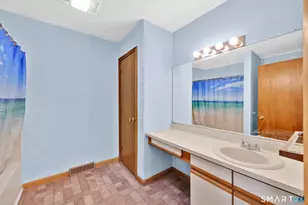 23 Staffordshire Commons Dr, Wallingford, CT 06492 - Photo 18