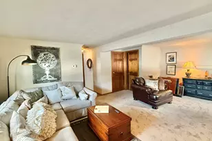 28 Elmwood Dr, Seymour, CT 06483 - Photo 32