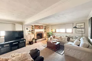 28 Elmwood Dr, Seymour, CT 06483 - Photo 30