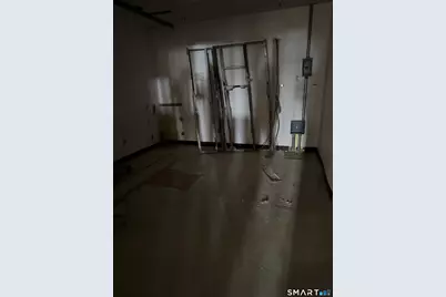 4637 Main Street #4, Bridgeport, CT 06606 - Photo 12