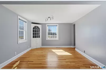 20 Browning Avenue, Newington, CT 06111 - Photo 10