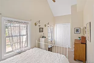 210 Broadway Rd, Milford, CT 06460 - Photo 20