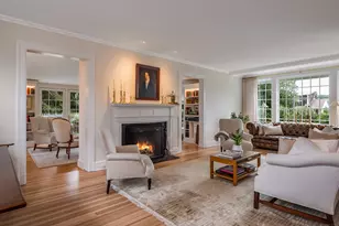 8 Lieutenant River Ln, Old Lyme, CT 06371 - Photo 4