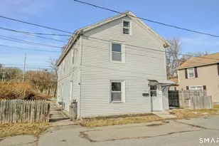 23 Rose St, Norwich, CT 06360 - Photo 1