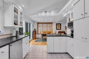 524 Nortontown Rd, Guilford, CT 06437 - Photo 10