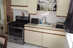 126 W Helen St, Hamden, CT 06514 - Photo 10