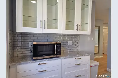 9 Putnam Lane #9, Avon, CT 06001 - Photo 6