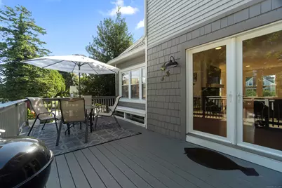 165 Plant Street, New London, CT 06320 - Photo 34