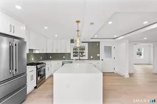 294 Thimble Island Rd, Branford, CT 06405 - Photo 6