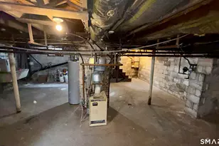 242 Pearl St, Enfield, CT 06082 - Photo 22