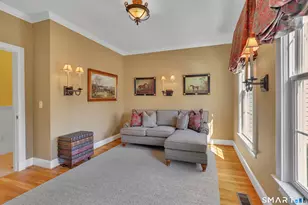 9 White Oak Ln, Avon, CT 06001 - Photo 6