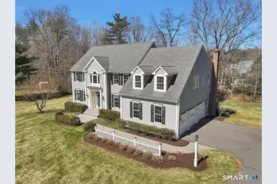 9 White Oak Lane, Avon, CT 06001 - Photo 2