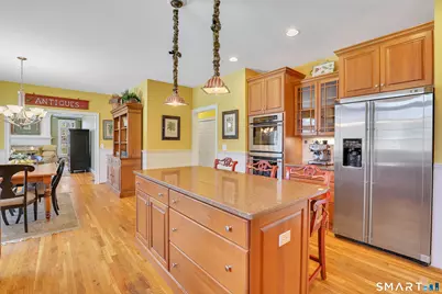 9 White Oak Lane, Avon, CT 06001 - Photo 8