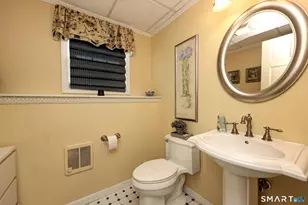4 Dora Dr, East Haven, CT 06513 - Photo 24
