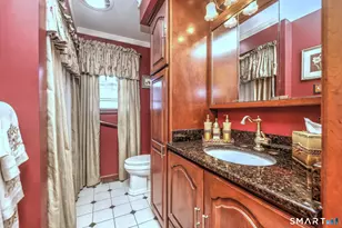 4 Dora Dr, East Haven, CT 06513 - Photo 20