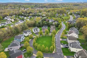 17 Birmingham Cir, Farmington, CT 06085 - Photo 36