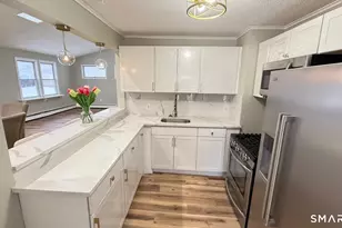 109 Winding Ln, East Hartford, CT 06118 - Photo 8