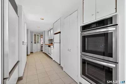 39 Vineyard Place, Guilford, CT 06437 - Photo 12