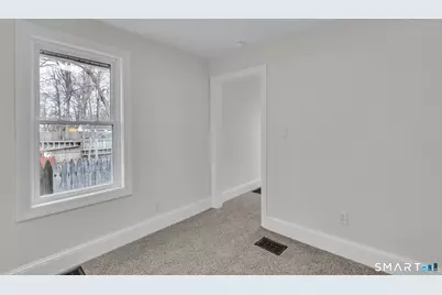 45 Hanmer Street, East Hartford, CT 06108 - Photo 12