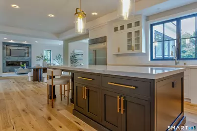 729 Smith Ridge Road, New Canaan, CT 06840 - Photo 6