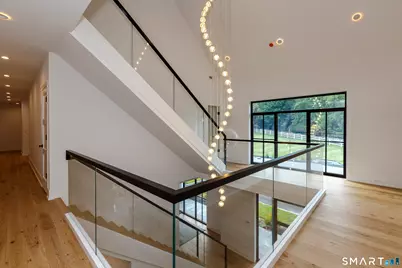 729 Smith Ridge Road, New Canaan, CT 06840 - Photo 10