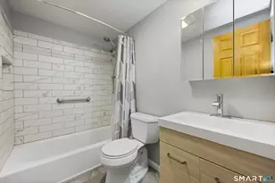 40 California St, Stratford, CT 06614 - Photo 10