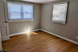 184 Buckingham Ave, Milford, CT 06460 - Photo 4