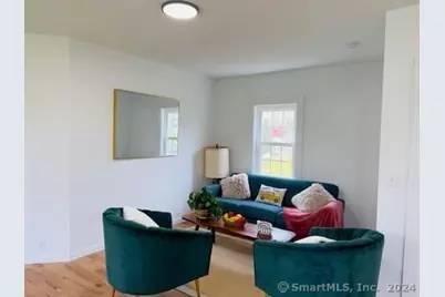 27 Woodside Circle #37, Middletown, CT 06457 - Photo 2