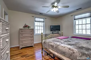 8 Hill St, East Haven, CT 06512 - Photo 30