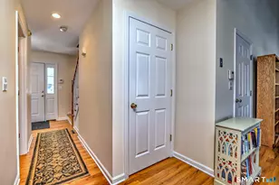 8 Hill St, East Haven, CT 06512 - Photo 26