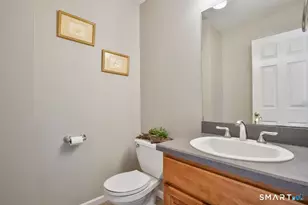 1252 Burlington Ave, Bristol, CT 06010 - Photo 30