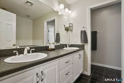 1252 Burlington Avenue, Bristol, CT 06010 - Photo 22