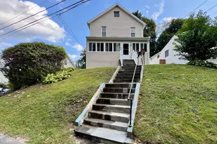 302 Lakeview Ave, Waterbury, CT 06705 - Photo 20