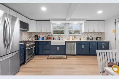 10 Cold Spring Street, East Haven, CT 06512 - Photo 6