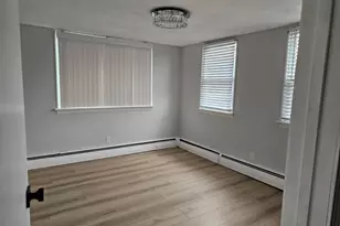 10 Cold Spring St, East Haven, CT 06512 - Photo 14