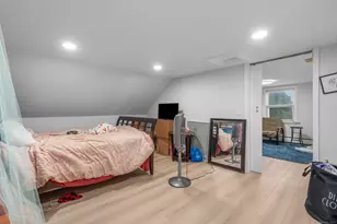 10 Cold Spring St, East Haven, CT 06512 - Photo 32