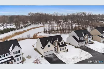 28 Shepard Way #28, South Windsor, CT 06074 - Photo 2