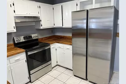 117 Milwaukee Avenue, Bethel, CT 06801 - Photo 8