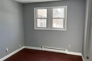 117 Milwaukee Ave, Bethel, CT 06801 - Photo 12