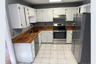 117 Milwaukee Avenue, Bethel, CT 06801 - Photo 6