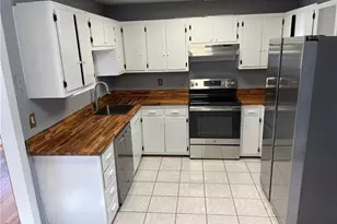 117 Milwaukee Ave, Bethel, CT 06801 - Photo 6