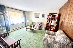 77 Meadow Lark Rd, Naugatuck, CT 06770 - Photo 2