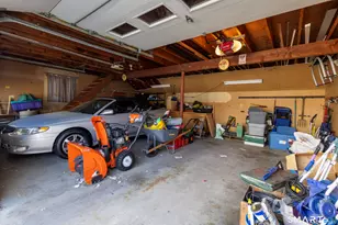 454 S Curtis St, Meriden, CT 06450 - Photo 34