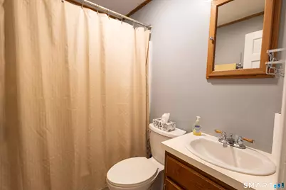 454 South Curtis Street, Meriden, CT 06450 - Photo 12